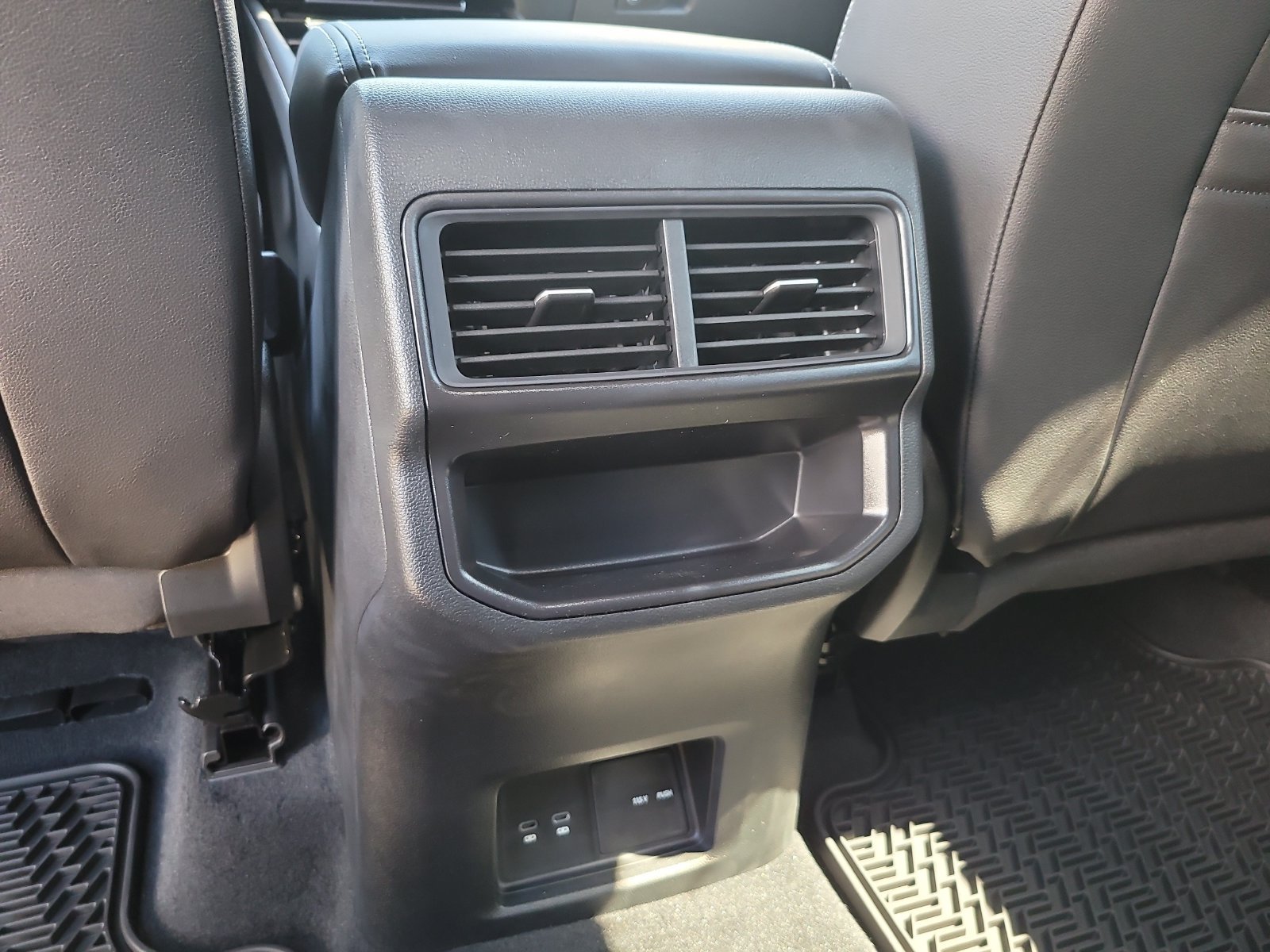 New 2026 Pure Gray Volkswagen 2.0T SE W/TECHNOLOGY image 12