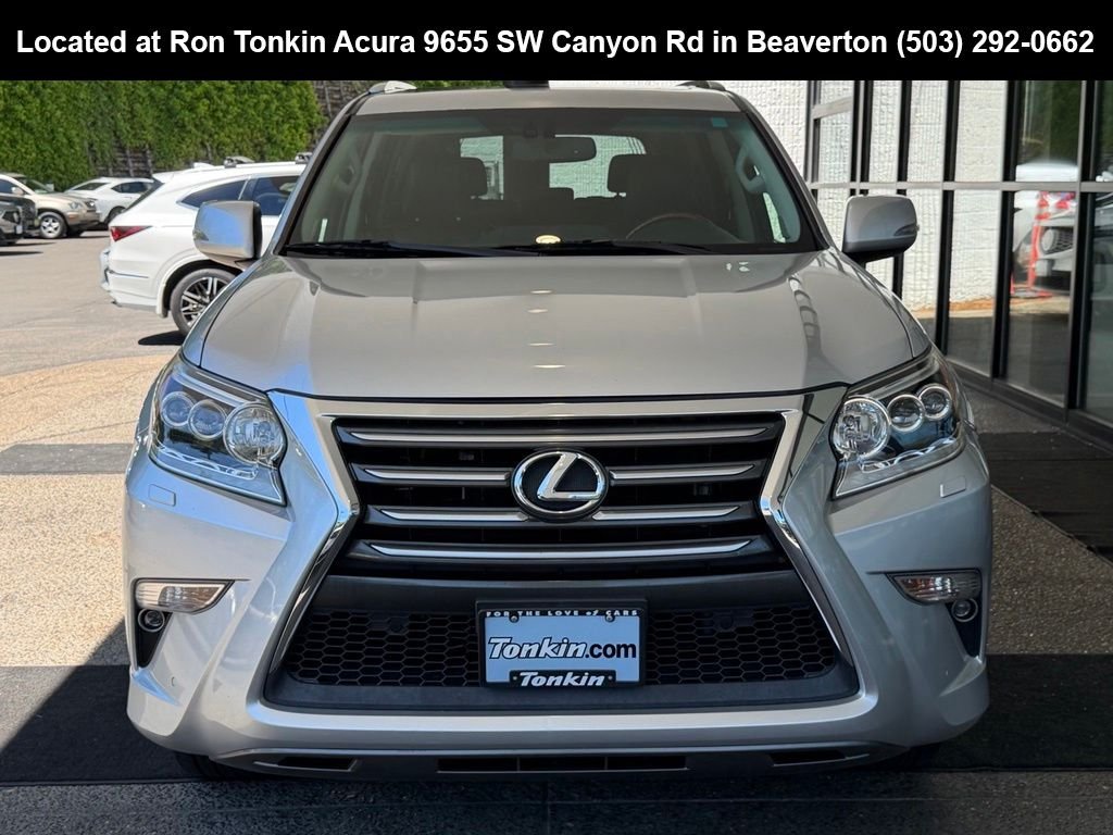 Used 2016 Silver Lining Metallic Lexus 460 image 3