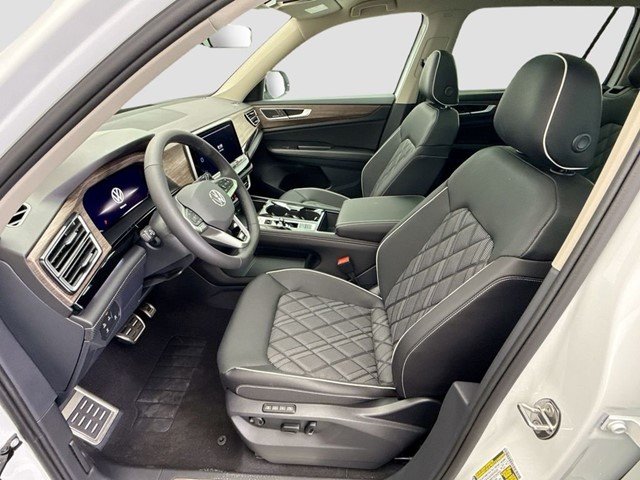 New 2026 Opal White Pearl Volkswagen 2.0T SEL Premium R-Line image 18