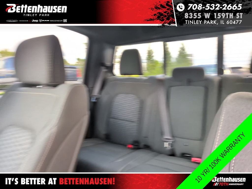 New 2026 Bright White Clear-Coat Exterior Paint RAM Big Horn/Lone Star image 29