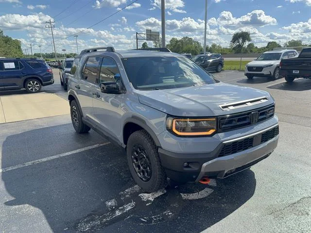 New 2026 Sonic Gray Pearl Honda TrailSport Elite Blackout image 3