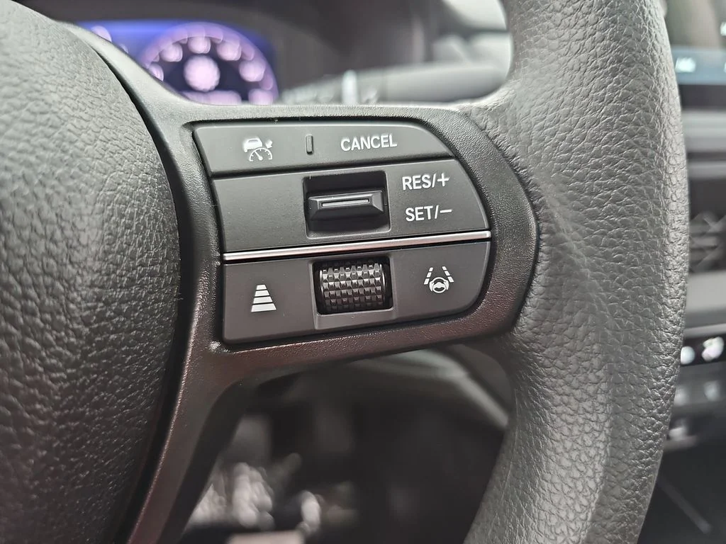 New 2026 Meteorite Gray Metallic Honda SE image 22