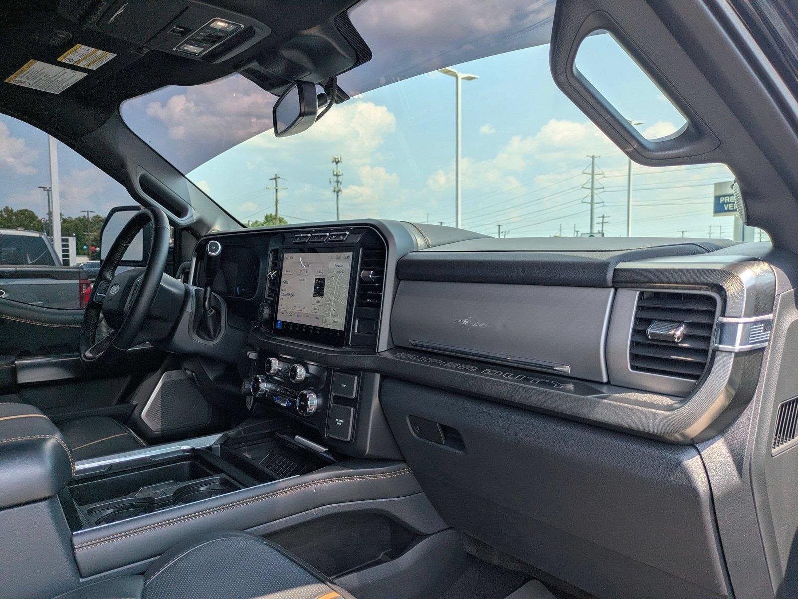 Used 2024 Agate Black Metallic Ford Platinum image 37