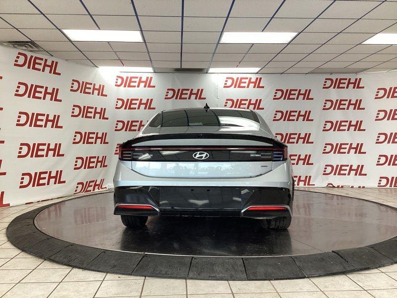2026 Hyundai Sonata SEL - Photo 6