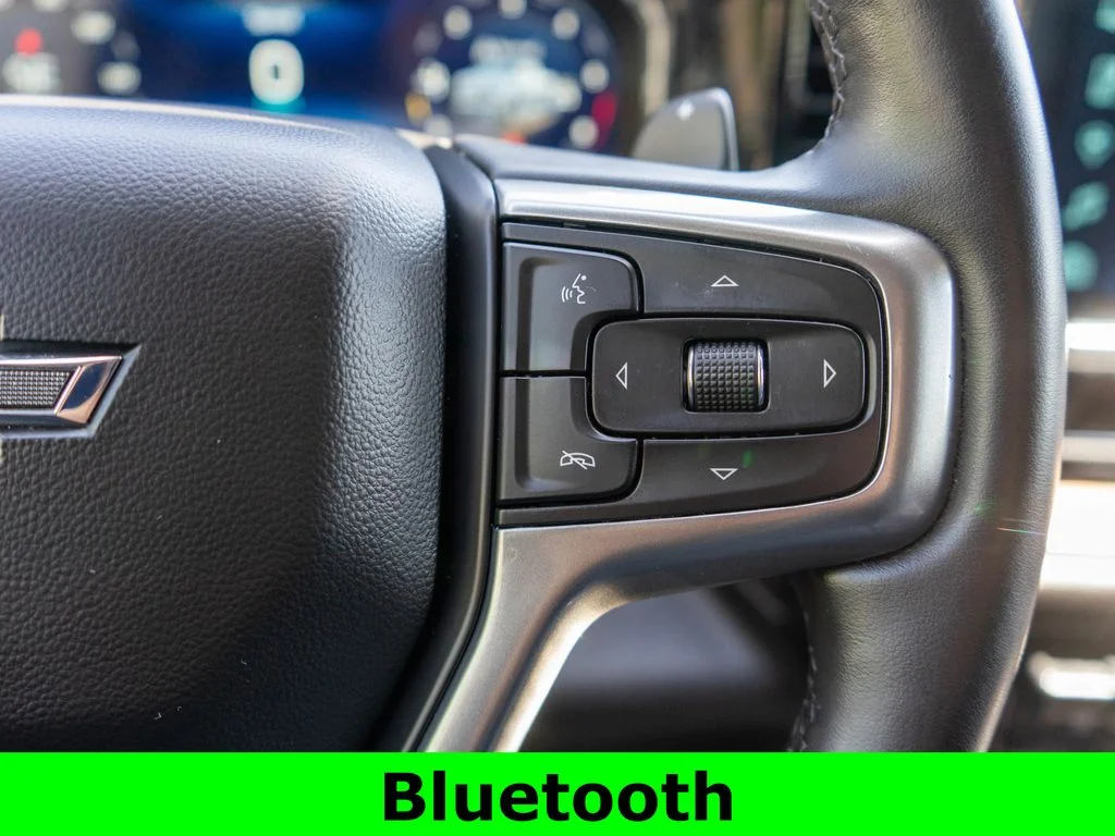 Used 2024 White Chevrolet RST image 18