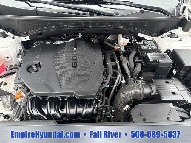 Used 2023 White Pearl Hyundai SEL image 13