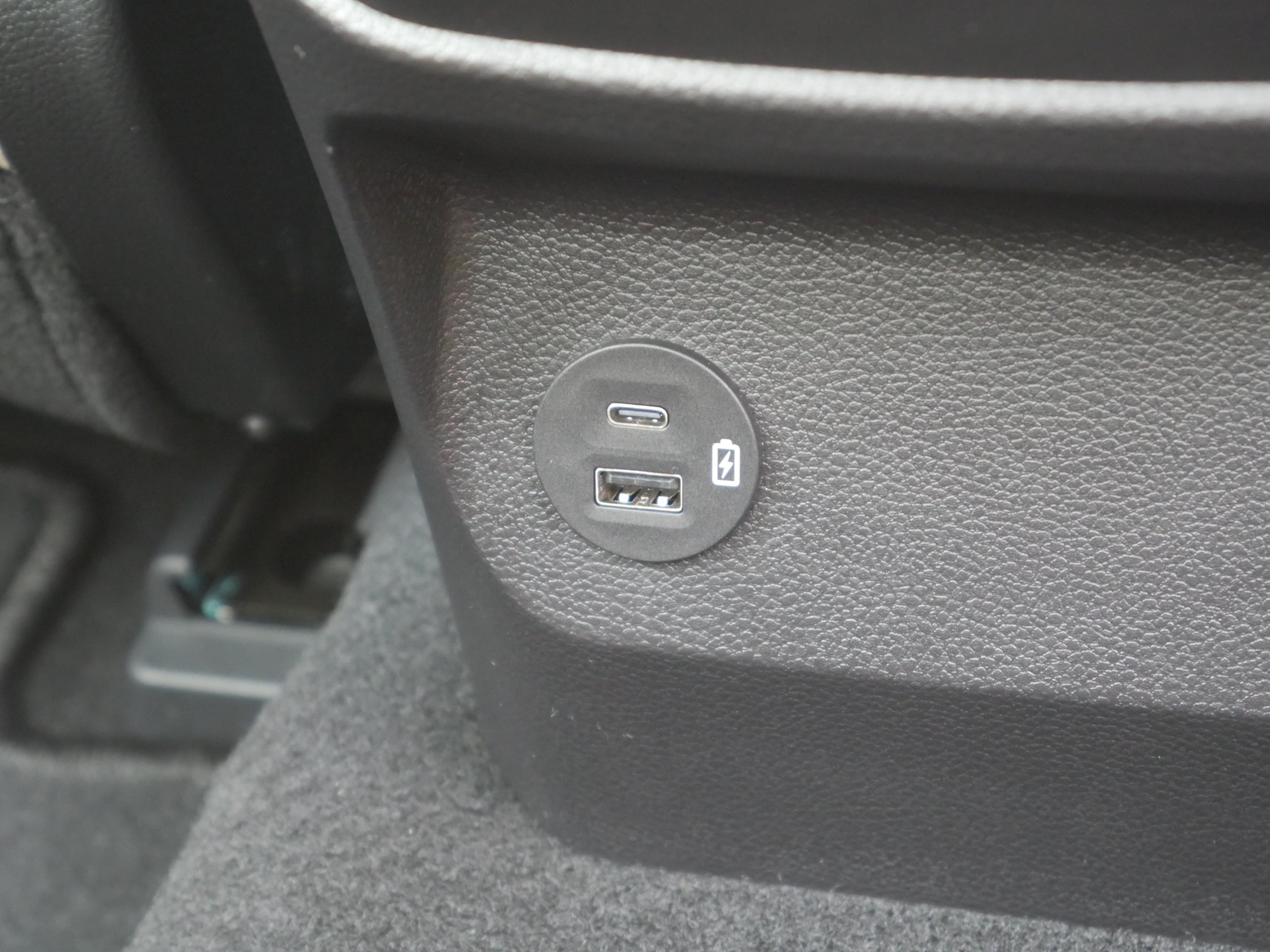 New 2026 Velocity Blue Metallic Ford XLT image 26