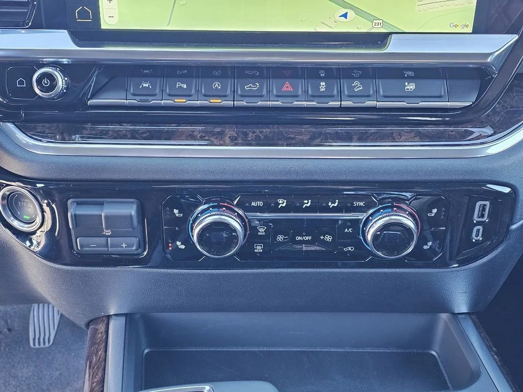 New 2026 Onyx Black GMC Elevation image 30