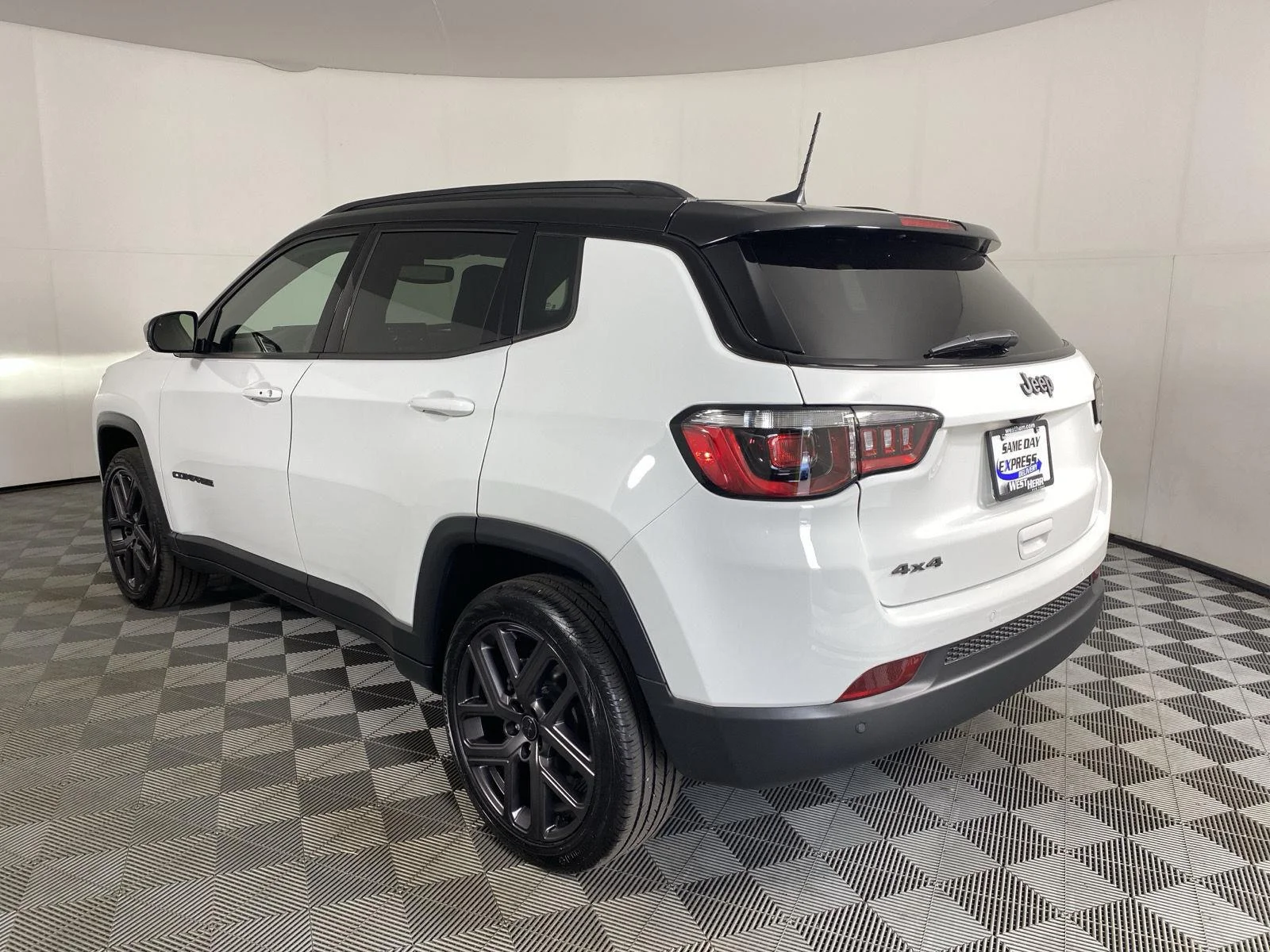 Used 2026 Bright White Clearcoat Jeep Limited image 14