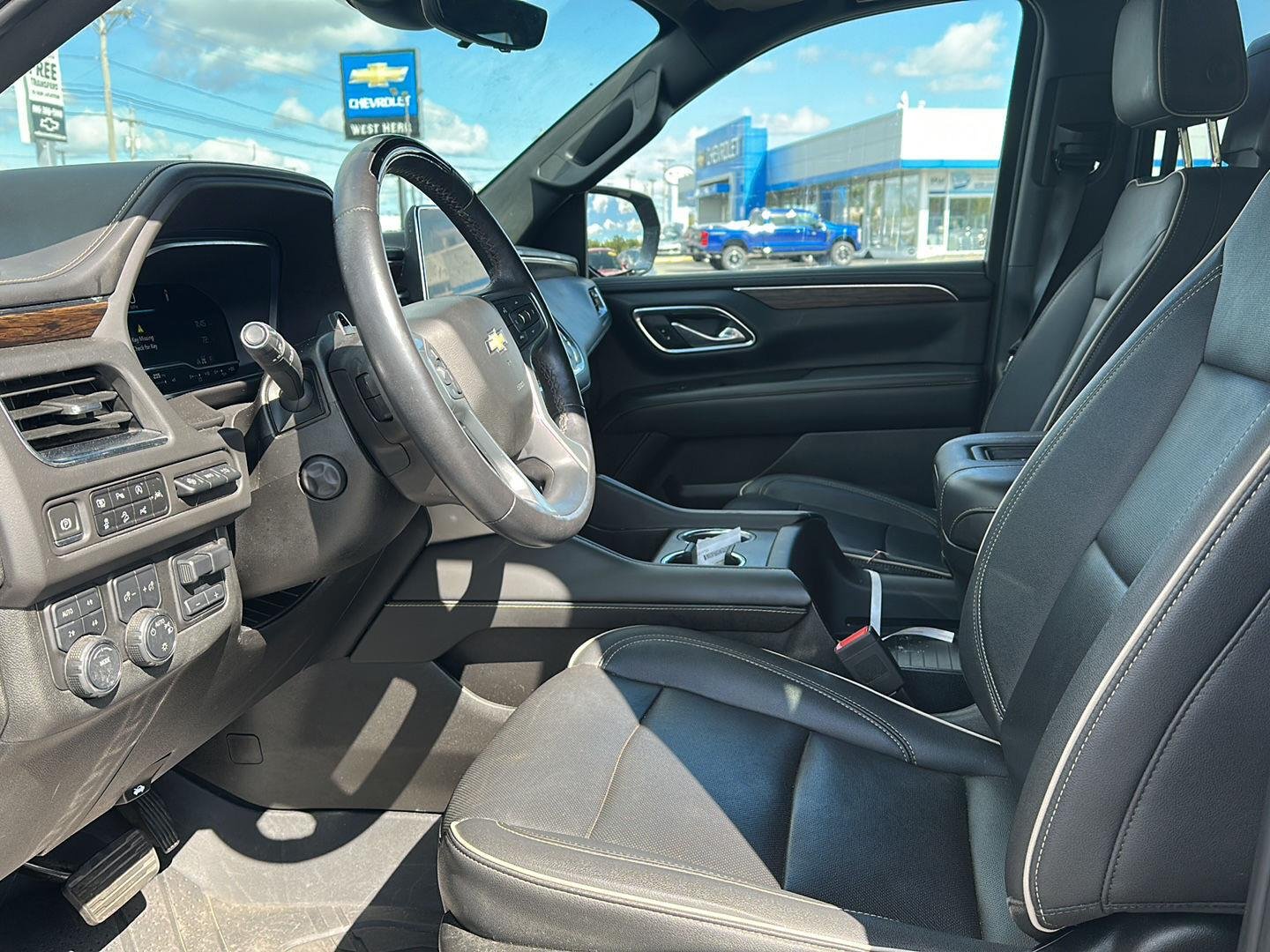 Used 2023 Black Chevrolet Premier image 7