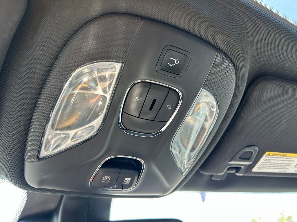 Used 2022 Silver Jeep Limited image 38