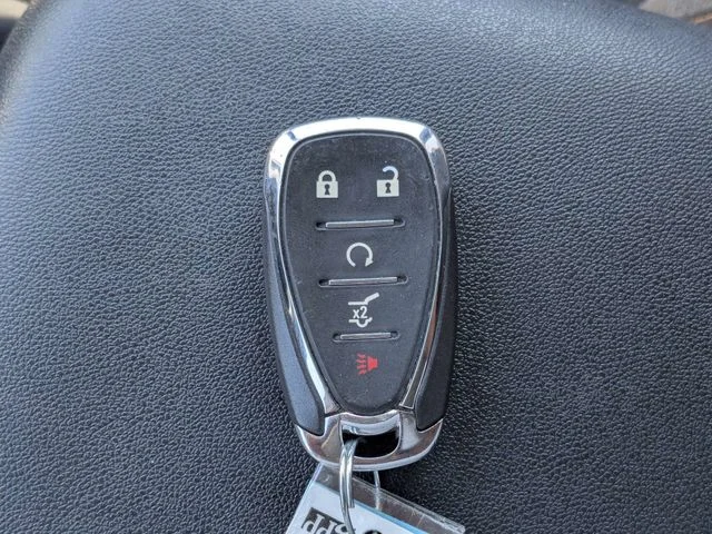 Used 2024 Blue Chevrolet LT image 31
