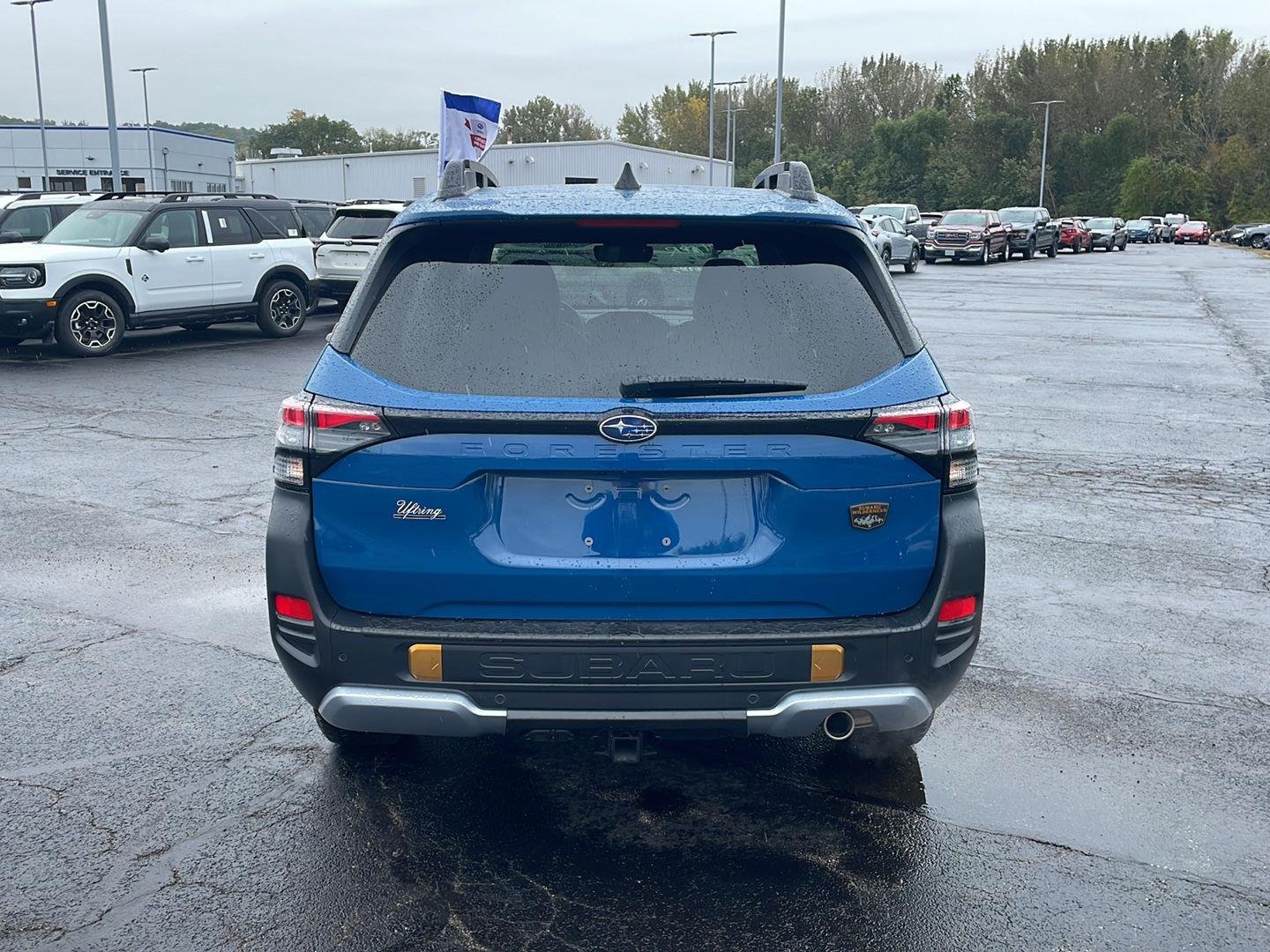 Used 2026 Geyser Blue Subaru Wilderness image 4