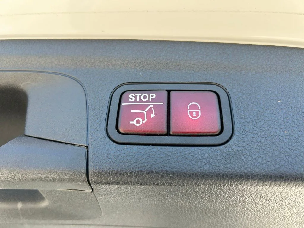 Certified Used 2024 Polar White Mercedes-Benz GLE 450 image 53