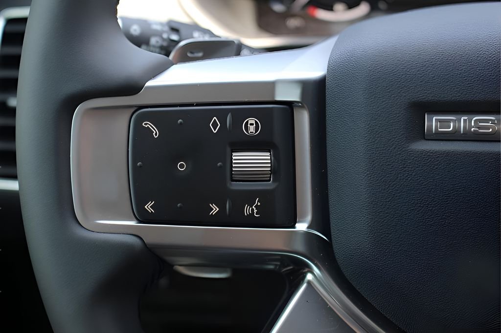 2025 Land Rover Discovery Dynamic SE - Photo 18