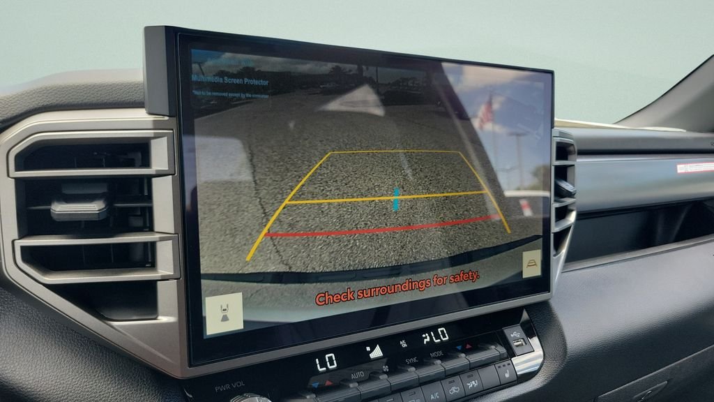 2026 Toyota Tundra SR5 - Photo 17