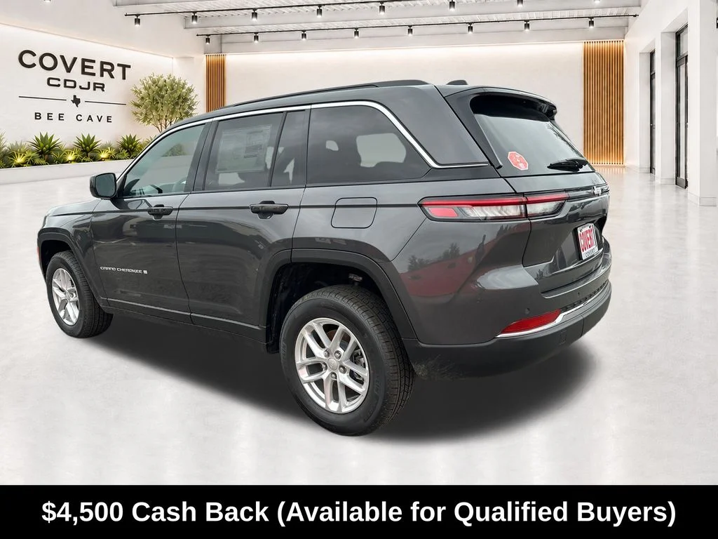 New 2026 Baltic Gray Metallic Clear-Coat Exterior Paint Jeep Laredo image 10