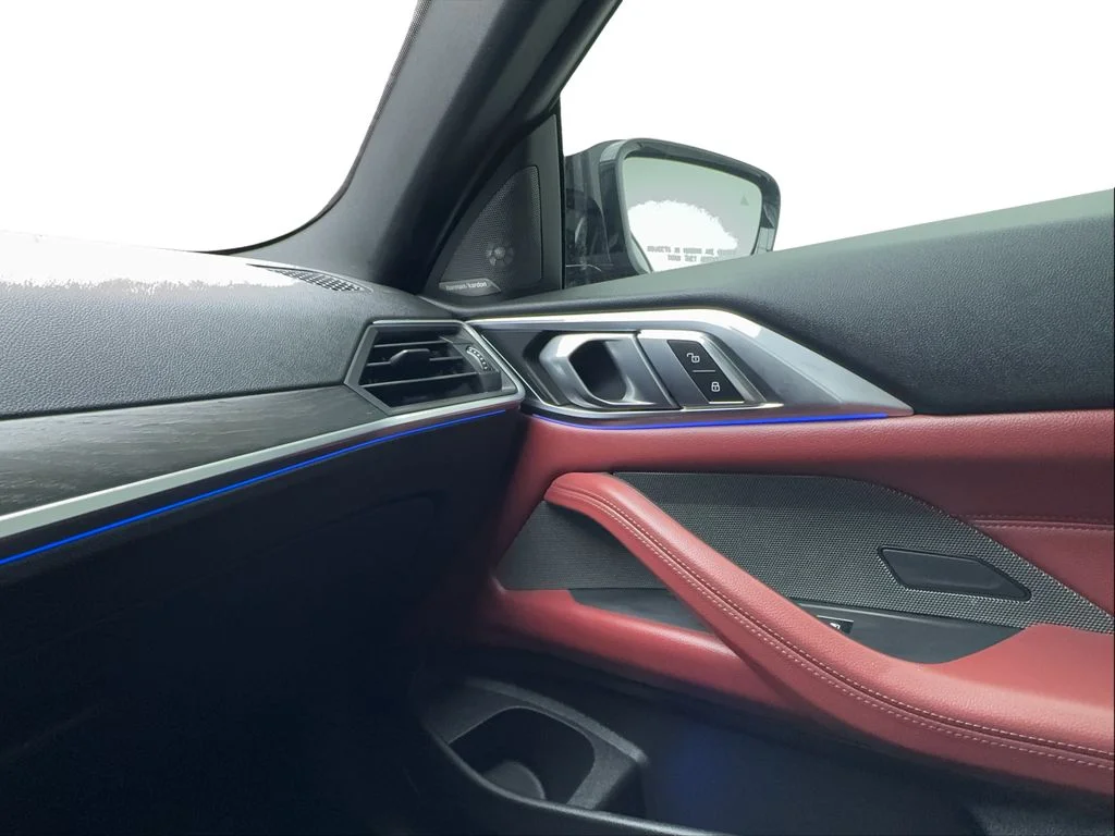 Used 2022 Black BMW M440i xDrive image 43