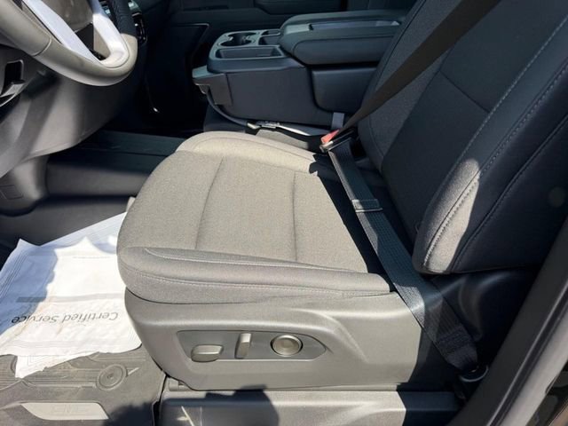 New 2026 Onyx Black GMC Elevation image 18