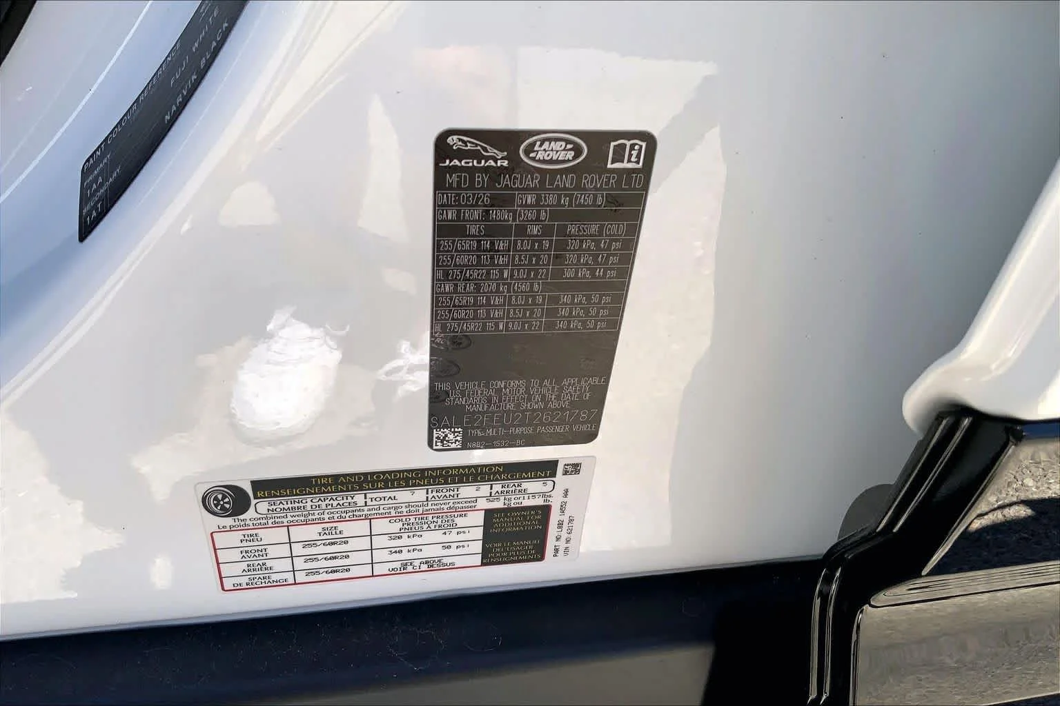 New 2026 Fuji White Land Rover X-Dynamic SE image 19