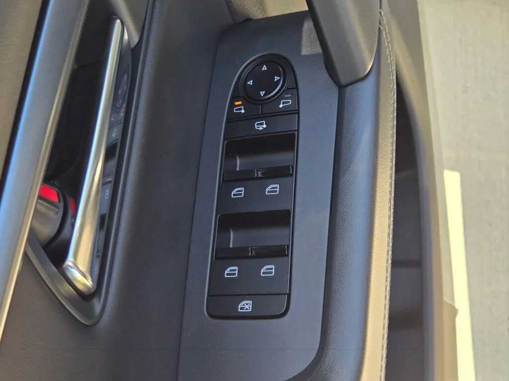 New 2026 Jet Black Mica Mazda 2.5 S Select AWD image 19