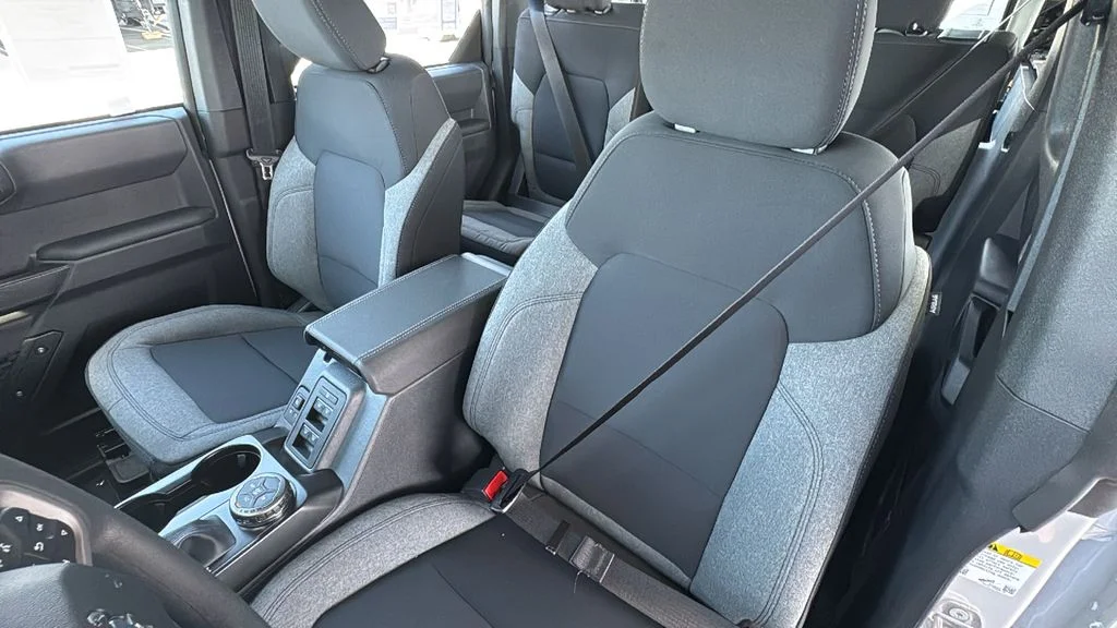 New 2026 Avalanche Gray Ford Base image 13