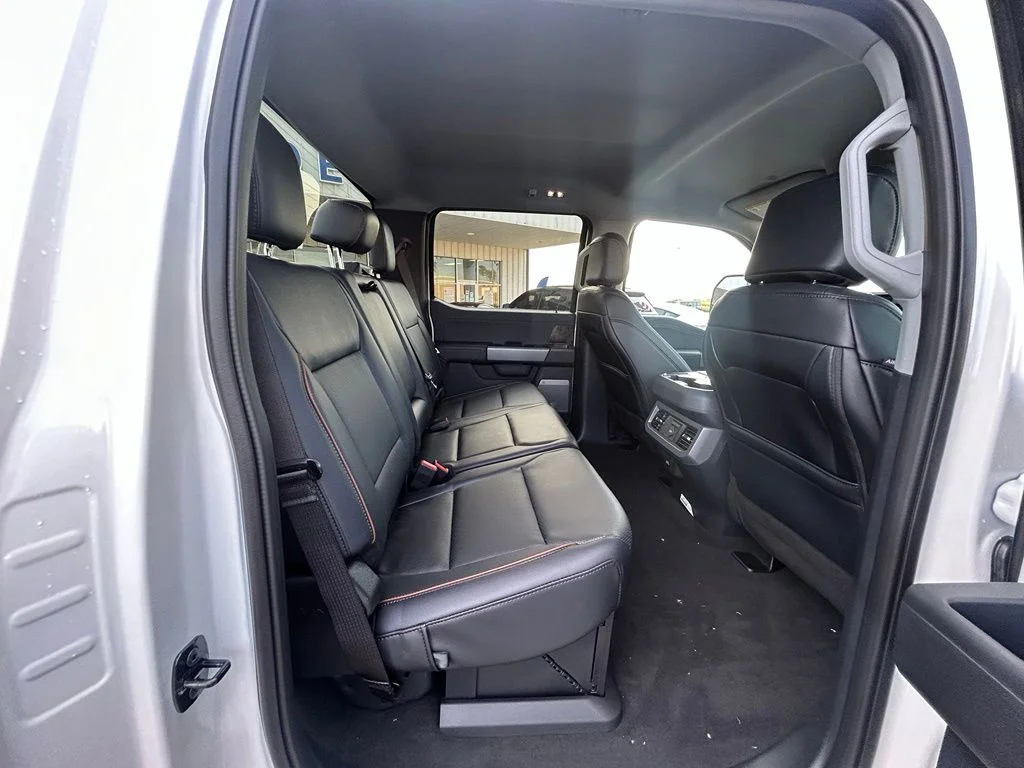 New 2026 Star White Metallic Tri-Coat Ford F-250® Lariat® image 21