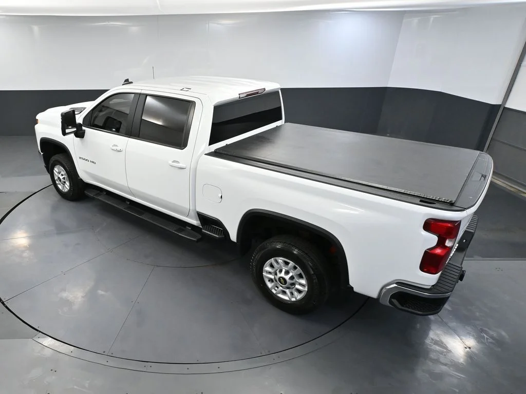 Used 2022  Chevrolet LT image 57