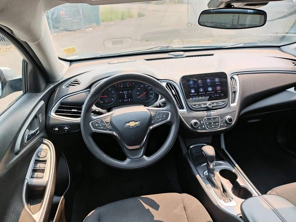 2023 Chevrolet Malibu 1LT - Photo 15