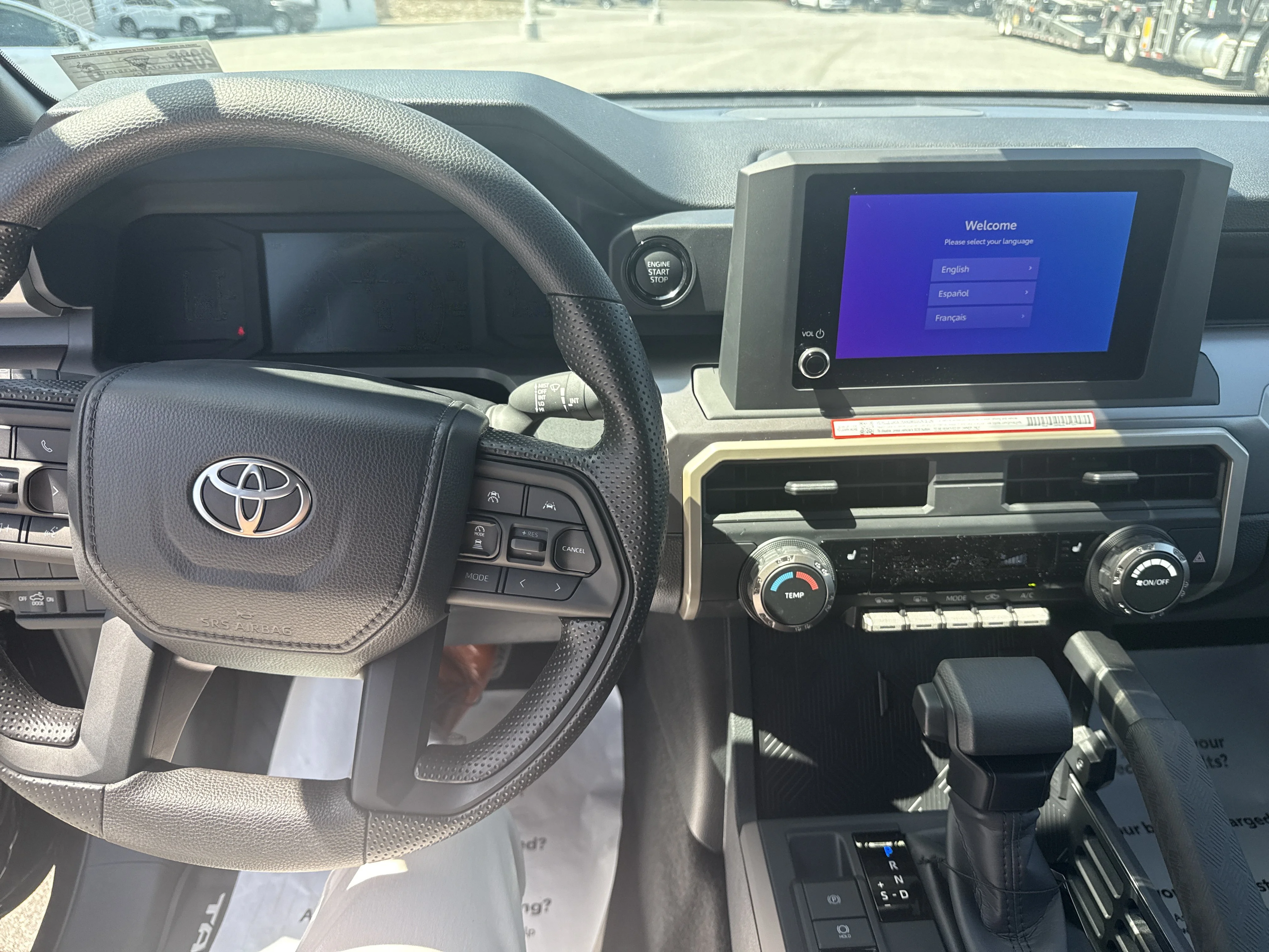 2026 Toyota Tacoma SR5 - Photo 18