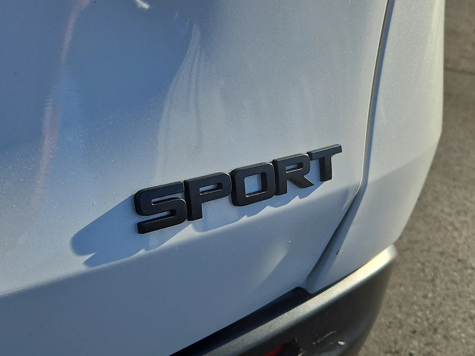 Used 2024 Platinum White Pearl - WX Honda AWD Sport image 32