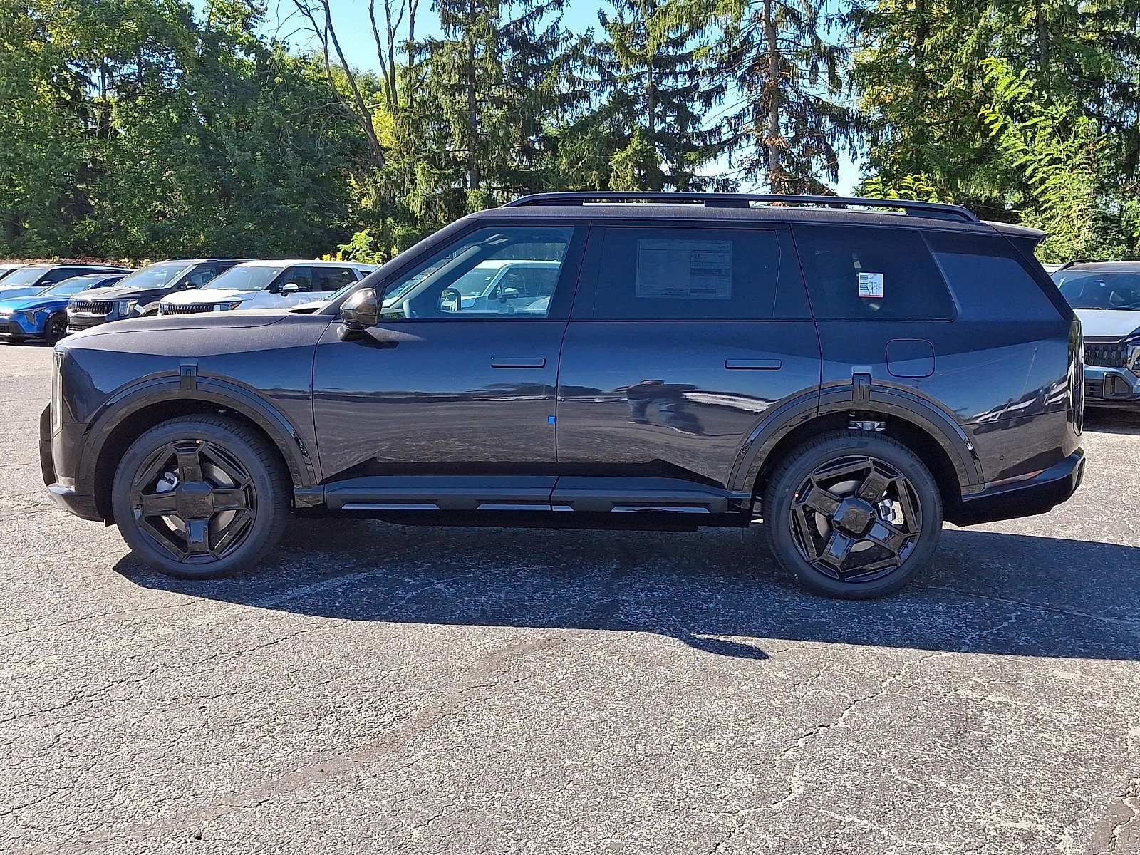 New 2027 Gray Kia X-Line SX image 5