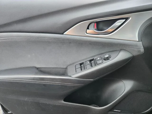 Used 2019 Black Mazda Grand Touring image 37