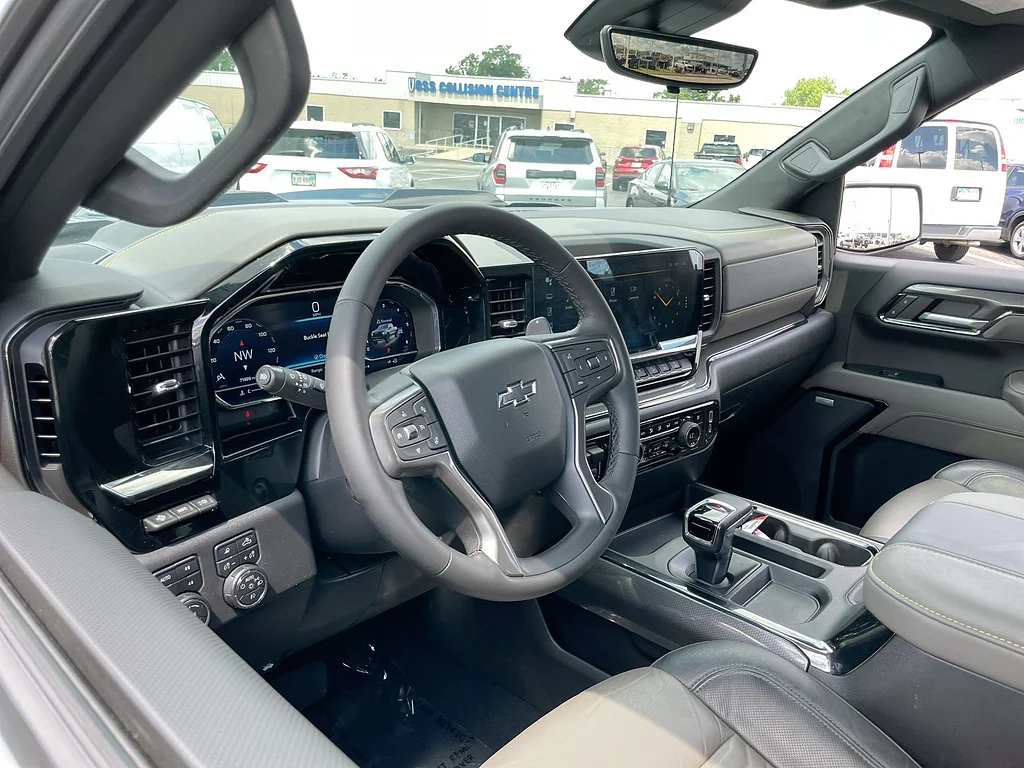 Used 2023 GRAY Chevrolet ZR2 image 10