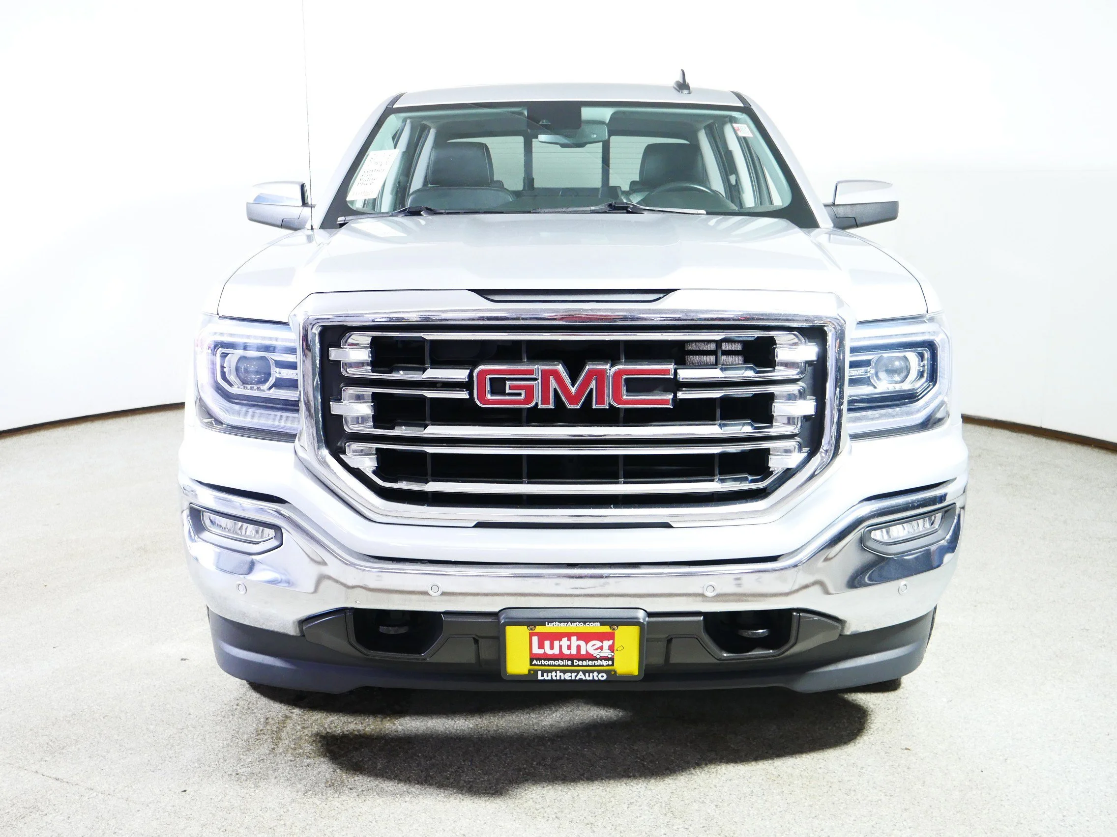 Used 2018 GMC Sierra 1500 SLT with VIN 3GTU2NEC7JG483320 for sale in Waite Park, Minnesota