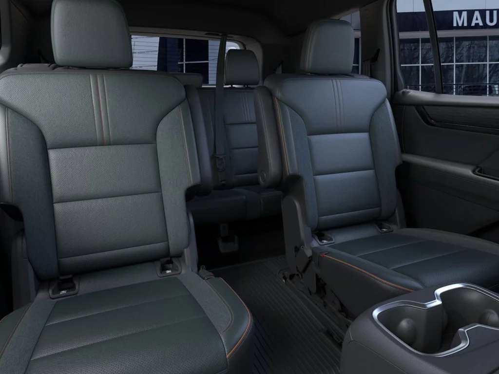 2026 GMC Acadia AT4 - Photo 18