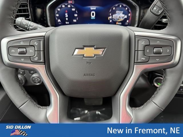 New 2026 Summit White Chevrolet LT image 7