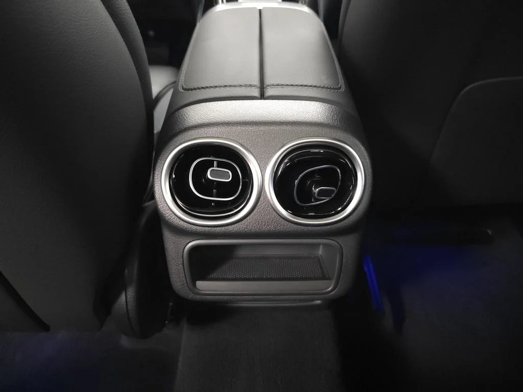 Certified Used 2026 Gray Mercedes-Benz GLC 300 image 24