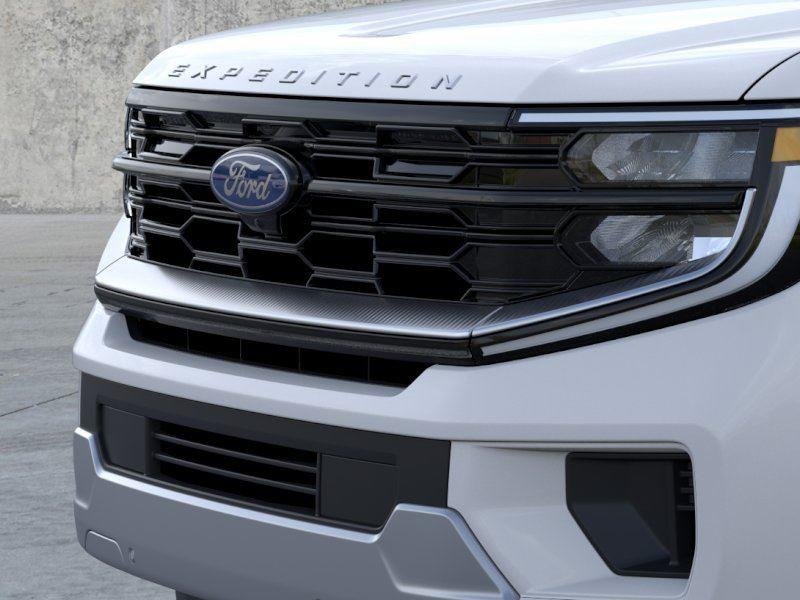 New 2026 Space Silver Ford Platinum image 10