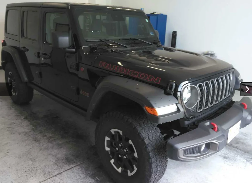 Used 2025 Black Jeep Rubicon image 1