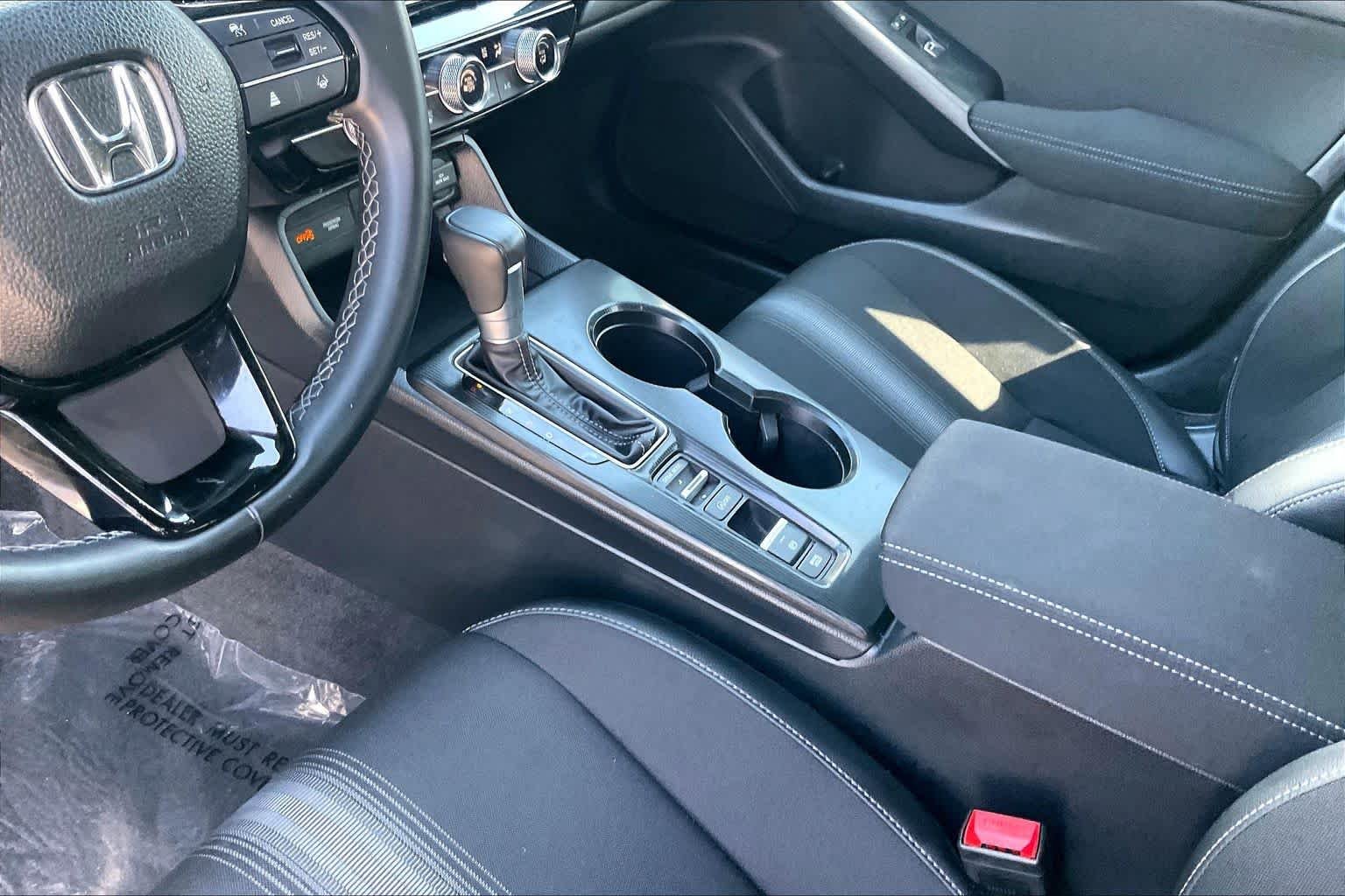 Used 2025 Meteorite Gray Metallic Honda Sport image 16