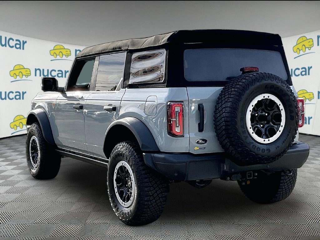 Used 2023 Gray Ford Badlands image 4
