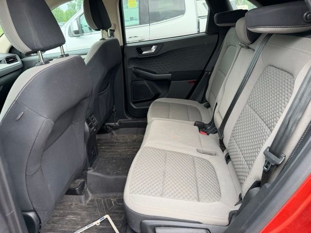 Used 2020 Orange Metallic Ford SE image 7