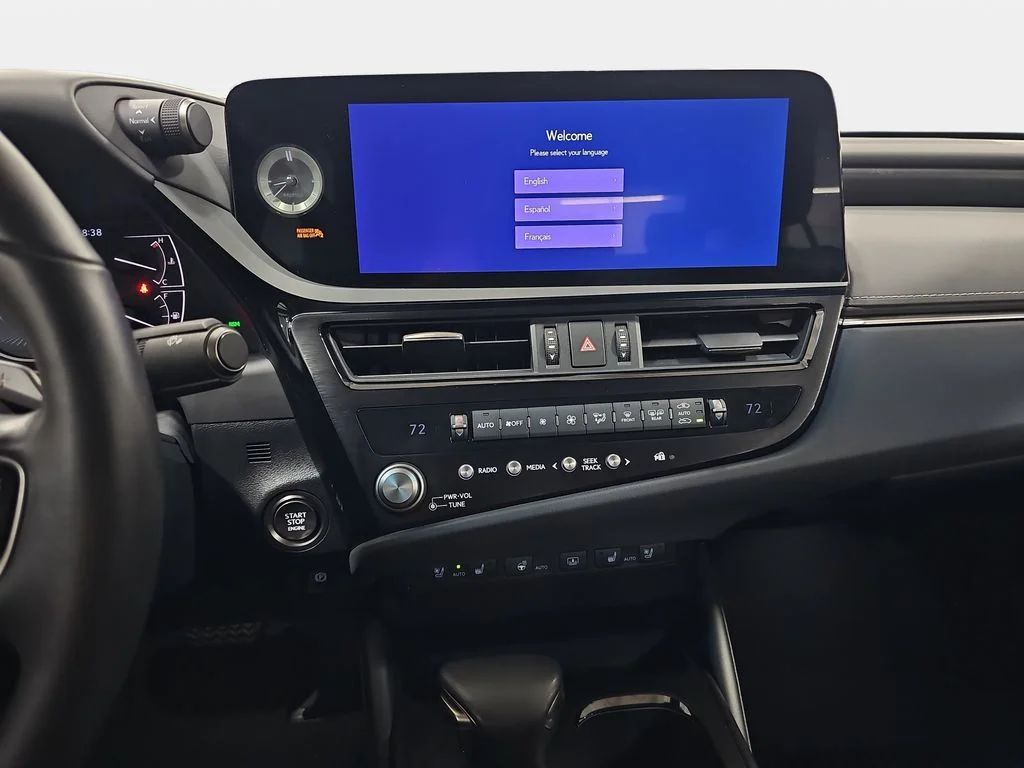 Used 2023 White Lexus 250 image 22