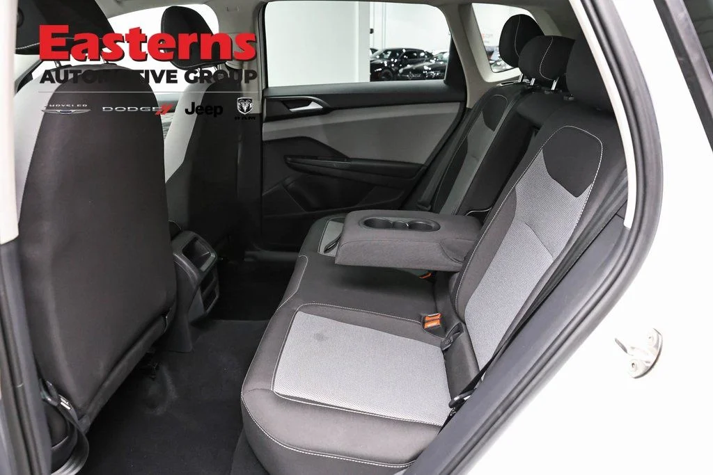 Used 2022 White Volkswagen 1.5T S image 20