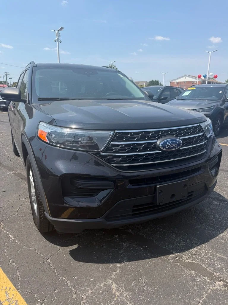 Used 2022 Black Ford XLT image 26