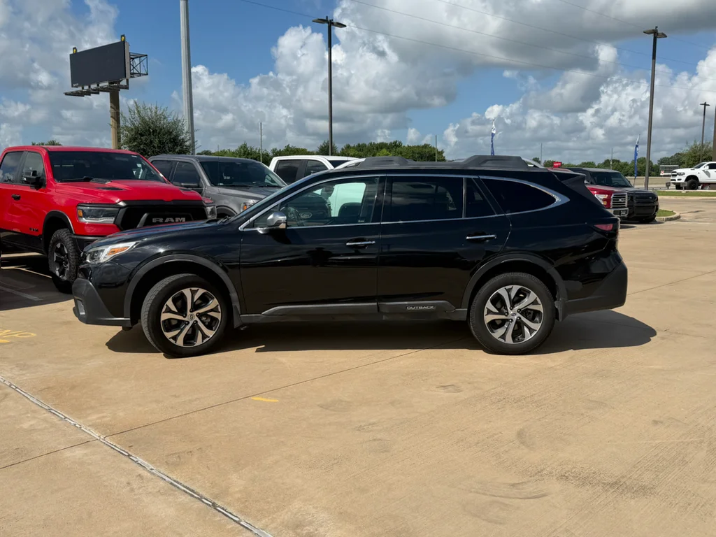 Used 2020 Crystal Black Silica Subaru Touring image 2