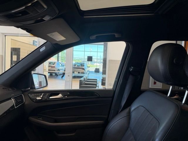 Used 2017 Gray Mercedes-Benz GLS 450 image 11