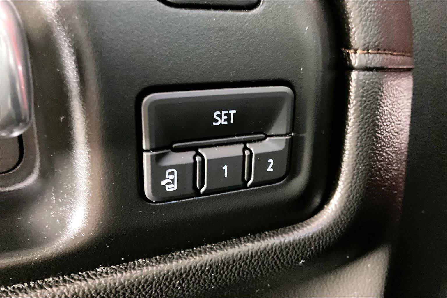 Used 2019 Red Quartz Tintcoat GMC AT4 image 31