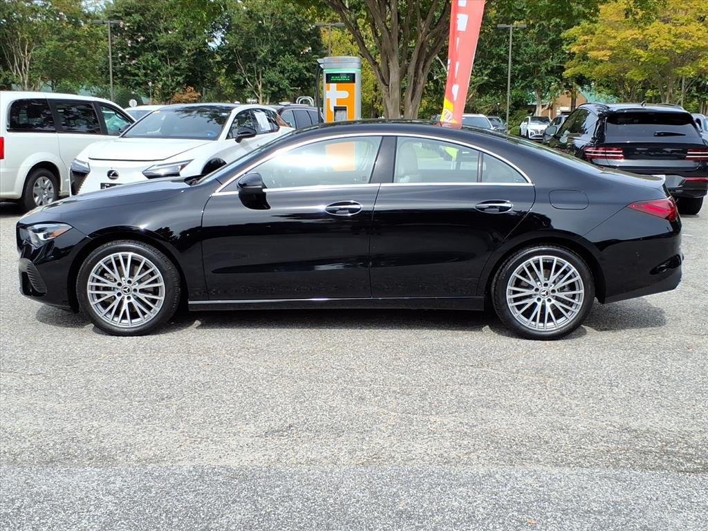 Used 2026 BLACK Mercedes-Benz CLA 250 image 3
